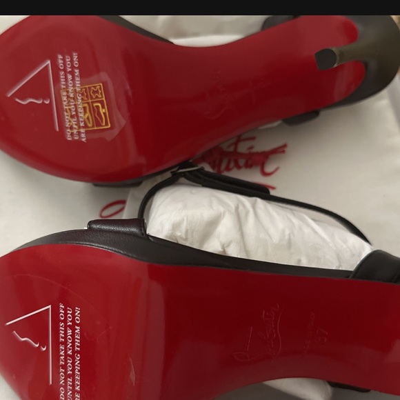 Christian Louboutin shoes - Picture 2 of 4
